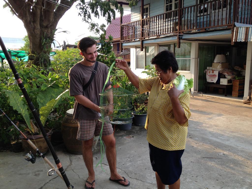 The Little Lopburi Village 외부 사진