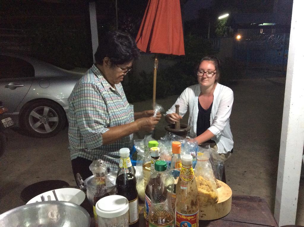 The Little Lopburi Village 외부 사진