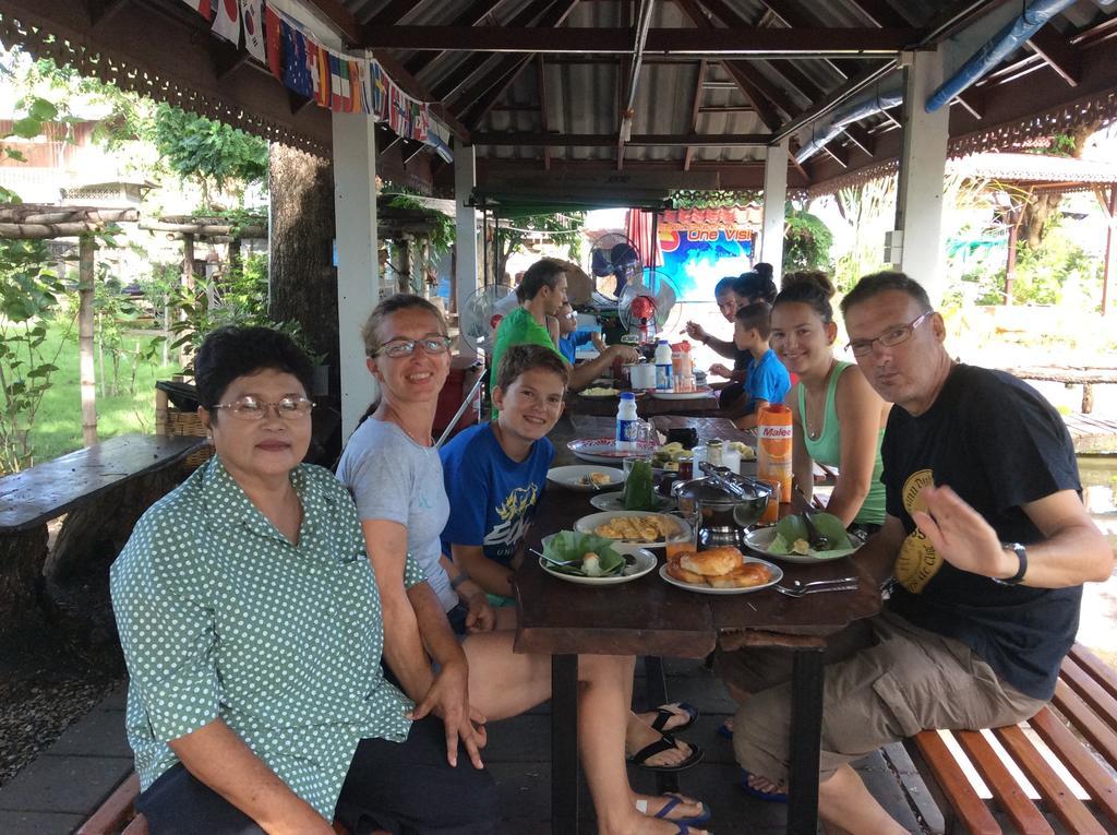 The Little Lopburi Village 외부 사진