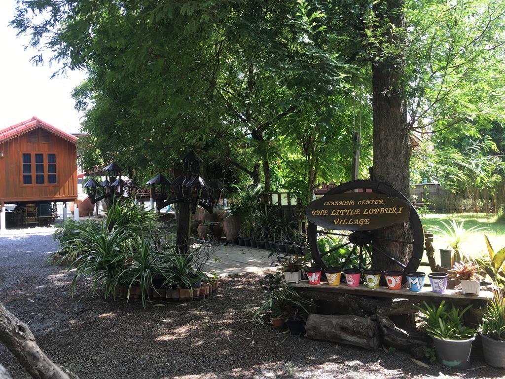 The Little Lopburi Village 외부 사진